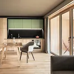 Freiraum Hotel apartamentowy 4*